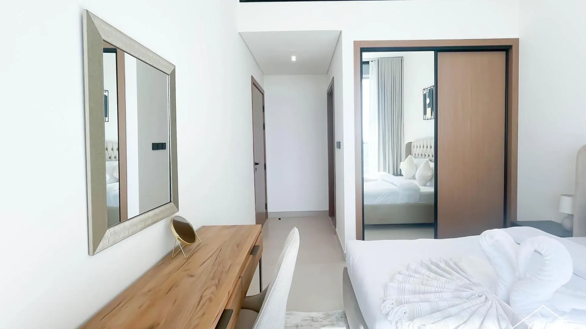 Bright And Modern 1Br Binghatti Amber With City View Dubai United Arab Emirates
