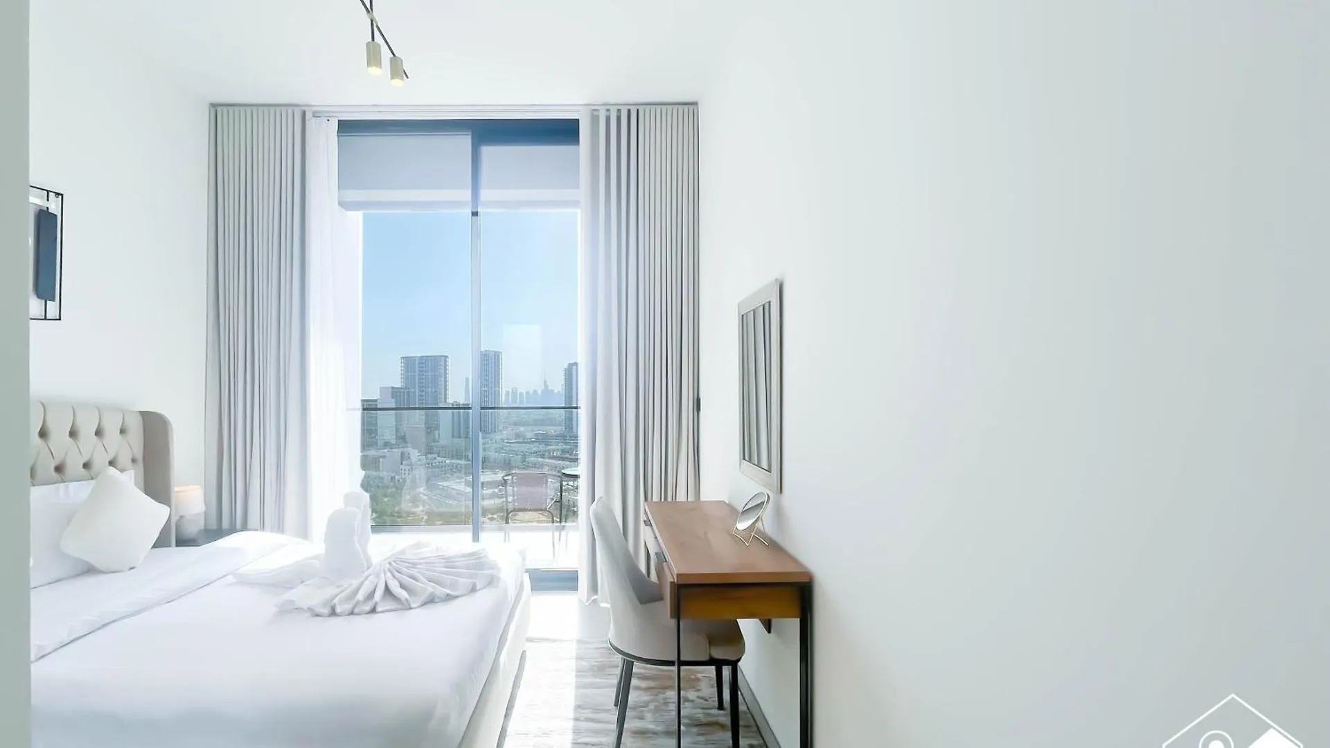 Bright And Modern 1Br Binghatti Amber With City View Dubaï Appartement